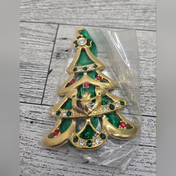 Gold Celtic Claddagh Christmas Tree Ornament Irish - Picture 1 of 9